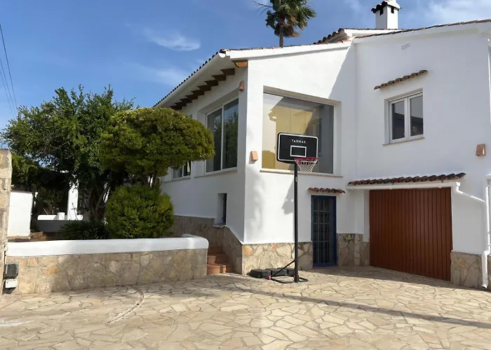 053 Romer Denia